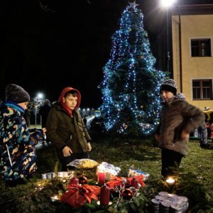 vanocni_strom_Hudlice_2025-_3SH7597.jpg